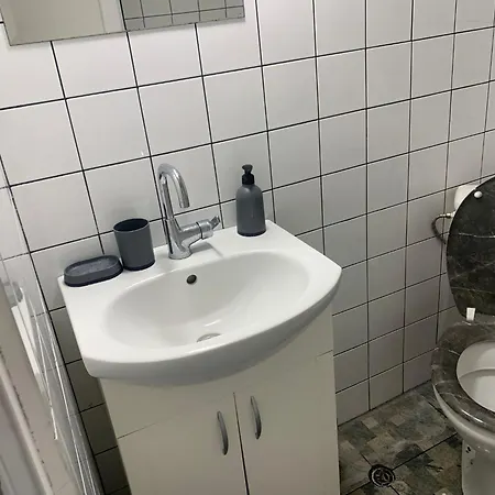 Отель Glavnata Kapana Center