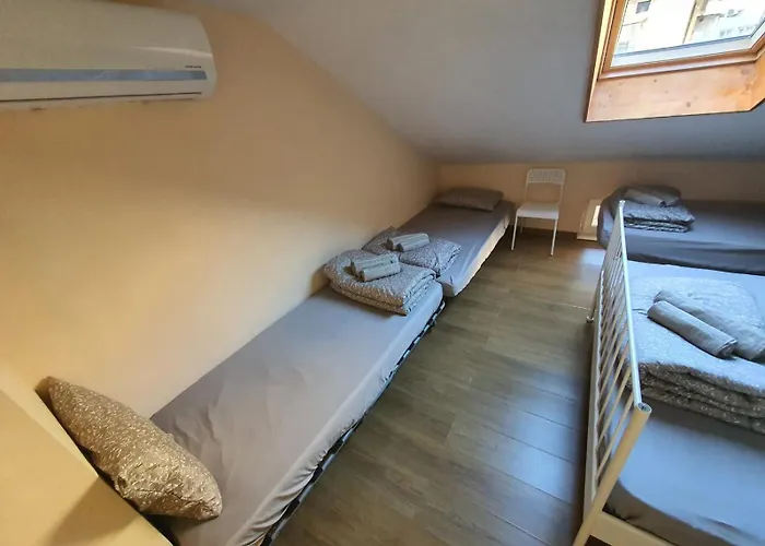 Glavnata Kapana Center *