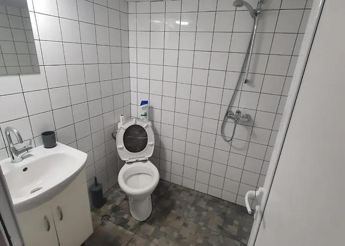 Glavnata Kapana Center *